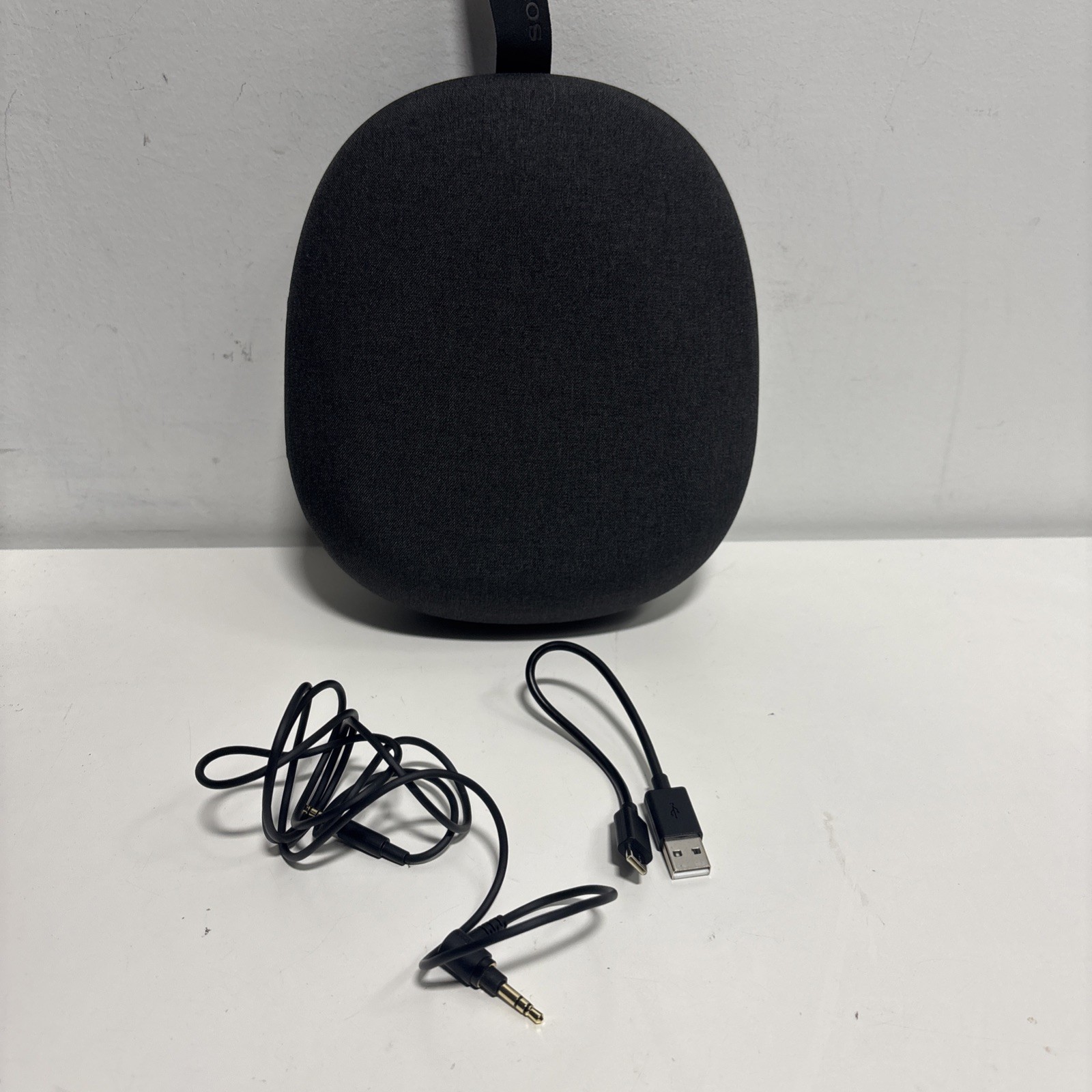 Sony Genuine Magnetic Travel Hard Case  WH-1000XM6 Headphones Case (Grey/Black)