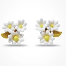 Lele Sadoughi Ivory Petunia Bouquet Clip-on Earrings