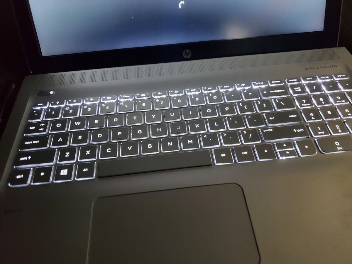 パソコン hp Windows11 core i7 8th gen intel Restored HP Z2 G4 Workstation, 1 x Intel Core i7 Hexa-core
