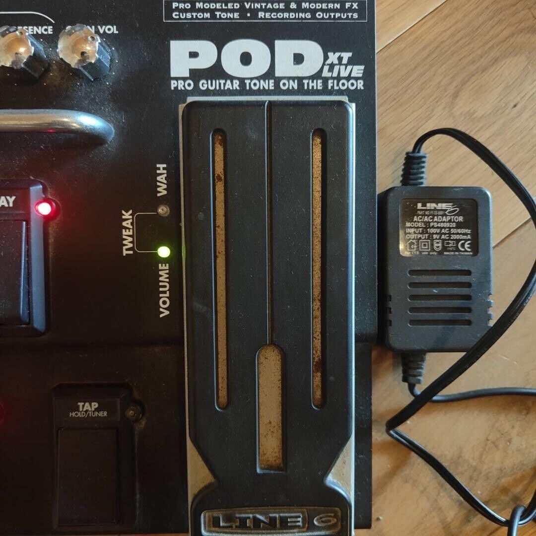 Line 6 Pod XT Live MultiEffects Guitar Effect Pedal w/ Adapter Working