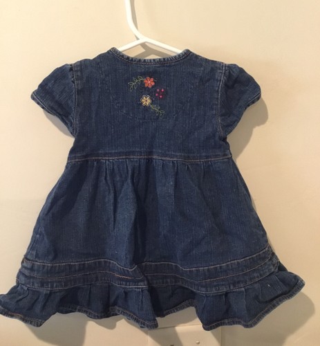 Adorable Infant Girls Guess Denim Dress Sz 18 Months - Picture 2 of 5