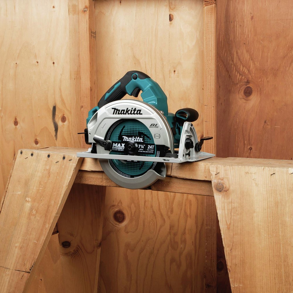 Makita 18V X2 LXT 7-1/4" Circular Saw Kit (5 Ah) XSH06PT-R Certified Refurbished