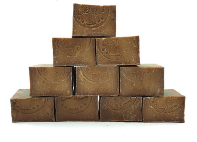   10 Stück Aleppo-Seife (halbiert) =  ca. 1Kg +    Geschenk  