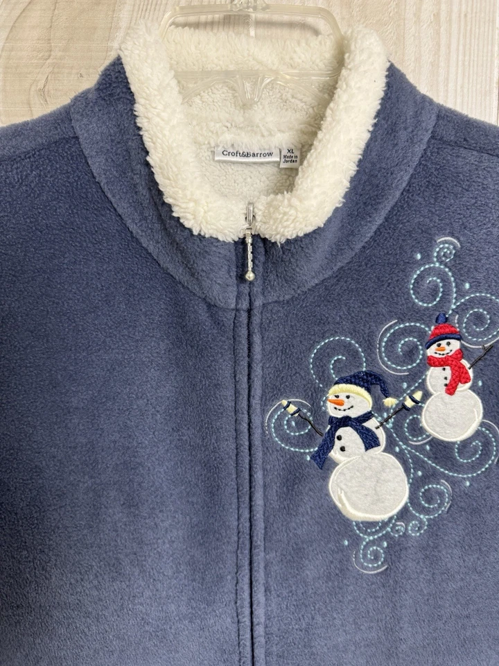 Holiday Croft & Barrow Womens XL Fleece Vest Zipper Closure With Snowman Embroid - Image 4 of 4