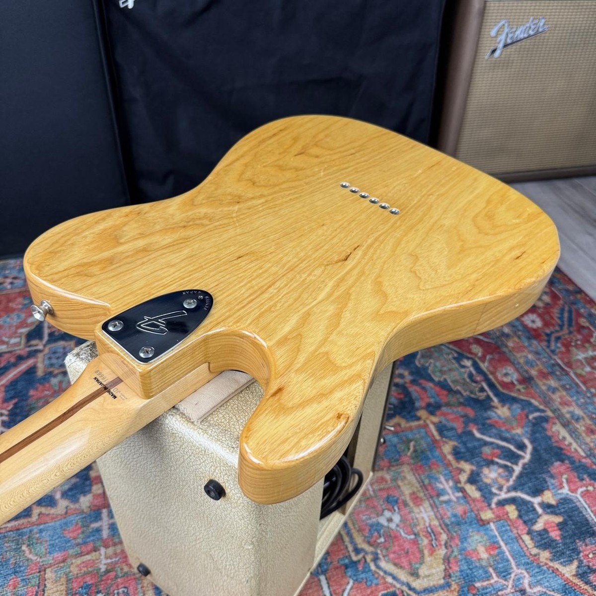 Fender 1972 Thinline Telecaster Reissue *6.5 lbs* Model TN72