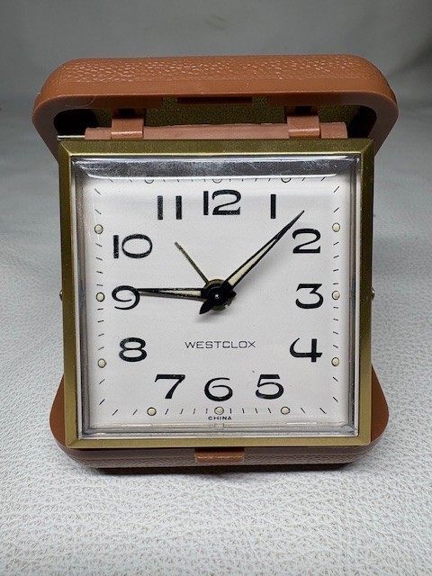 Wind Up Folding Case Tested Works Vintage
