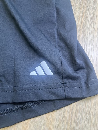 Neu mit Etikett Adidas Damen schwarz Twistknit Golf Tennis Rock Shorts Skorts 2XL $ 90 - Bild 3 von 8