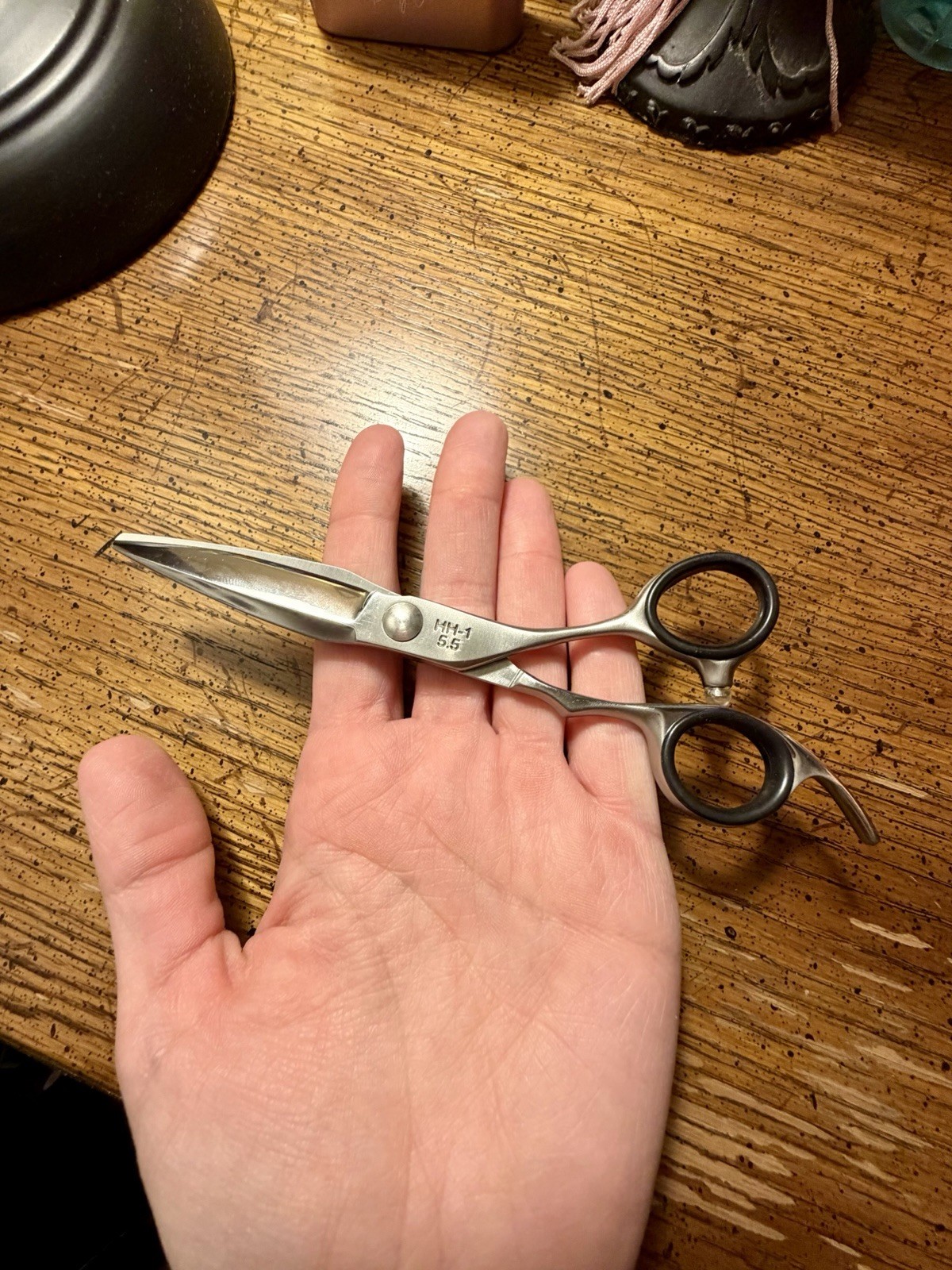 KH-1 5.5-inch Professional Hair Cutting Shears