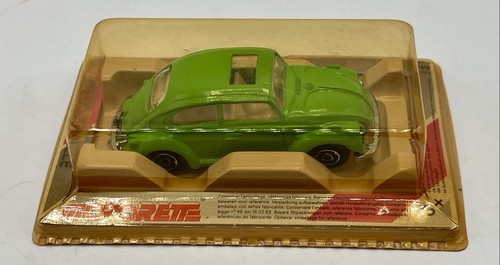 VW Coccinelle verte -