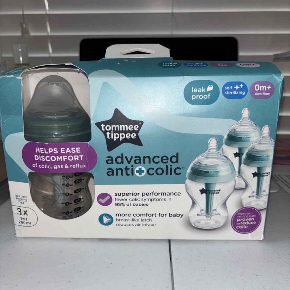 Tommee Tippee Advanced Anti Colic Grow W/ Baby Bottle Set of 3 - 9 oz  open Box - Image 2 of 4