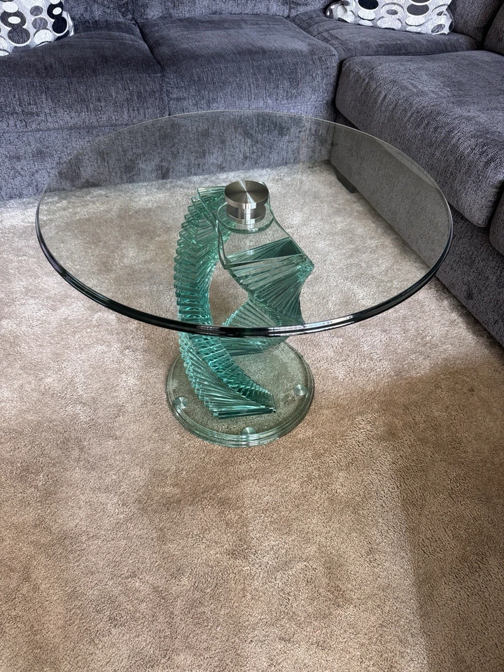 Sculptural helix spiral glass coffee table in the style of Danny Lane One Of One - Image 3 of 4