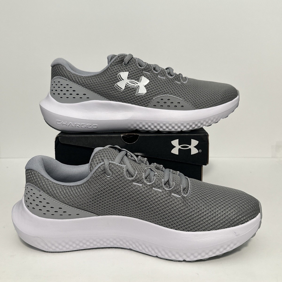 Under Armour Men's Sz 10 UA Charged Surge 4 Running Shoe