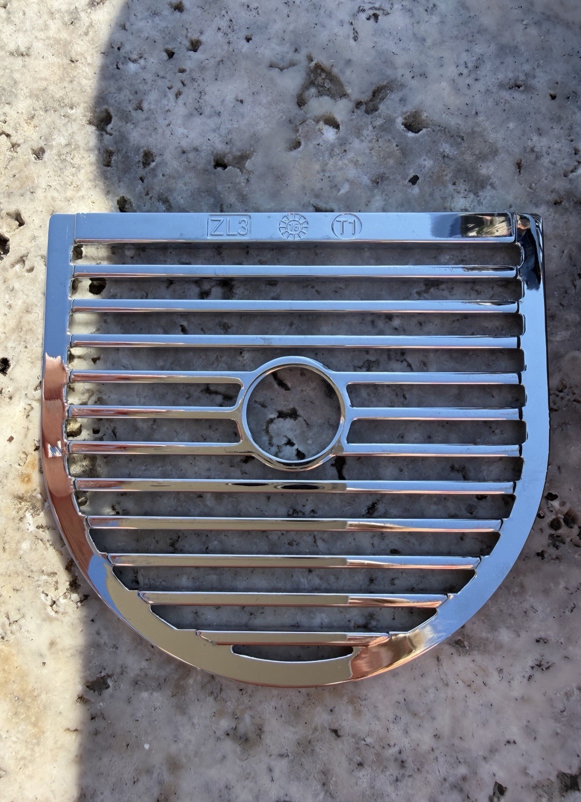 Nespresso CitiZ & Milk Espresso Machine by De’Longhi Chrome Good Condition