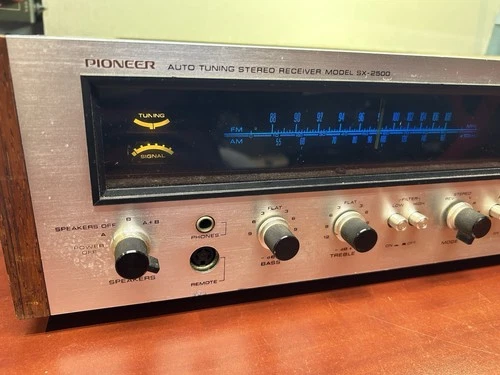 Pioneer SX-2500 Vintage Auto Tuning Stereo Receiver 110/120/130/220/240V 360W