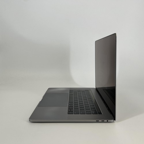 MacBook Pro 15 Touch Bar Gray 2017 3.1GHz i7 16GB 512GB SSD Radeon Pro 560 READ - Picture 6 of 12