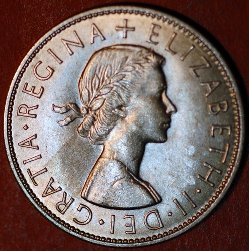 Great Britain 1/2 Crown 1967 Elizabeth II KM# 907 - Picture 2 of 2