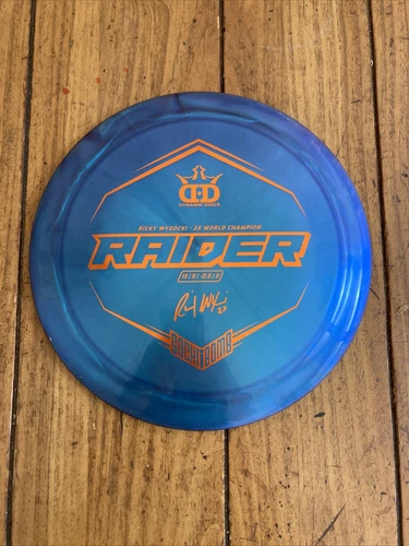 dynamic discs raider
