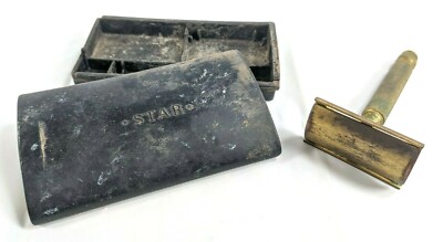 GOLD STAR AMERICAN SAFETY RAZOR WITH ORIGINAL CASE 