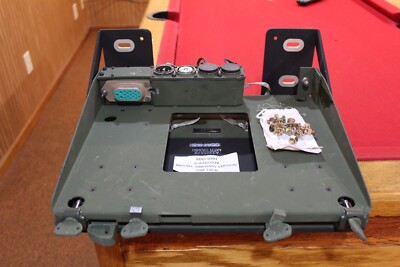 MILITARY SURPLUS SINCGARS VEHICLE MOUNT BASE PRC RADIO MT-6352/VRC ...