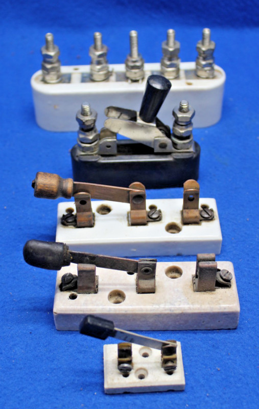 Vintage Mixed Lot 3Vintage Porcelain Knife Switch, 1 Porcelain Arrestor, 1 Other