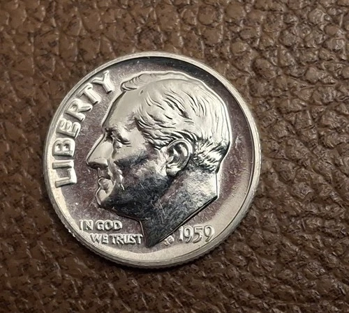 1959 ROOSEVELT DIME Coin  condition VERY GOOD (see photos)