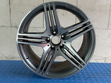 1x AMG Felge CLS C219 A2194013502 in Titangrau 1/2