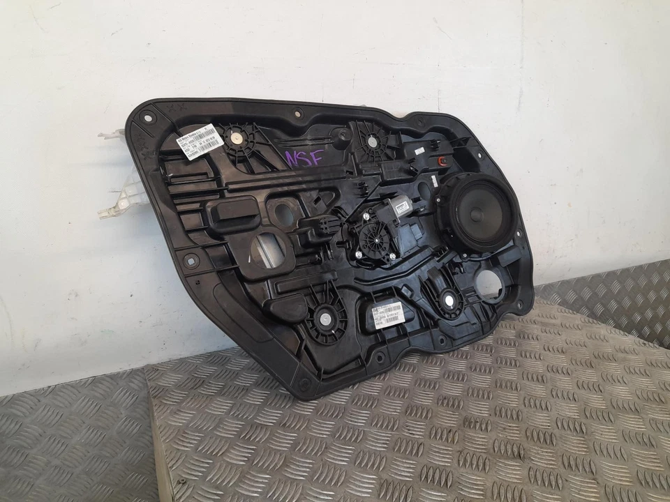 KIA CEED Mk2 2012-2018 Left Passenger N/S Front Window Regulator 82470A2330 - Image 2 of 4