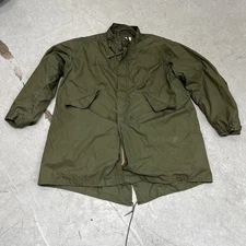 Vintage US Army M-65 Fishtail Extreme Cold Weather Parka 80s Lined Mens XLarge