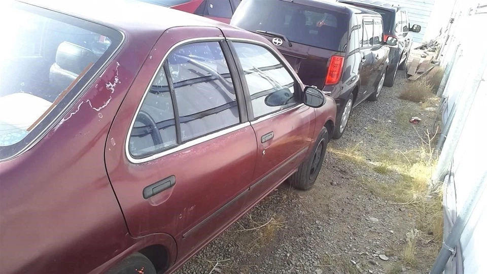 Alternator Fits 97-99 SENTRA 26935530 - Image 4 of 4