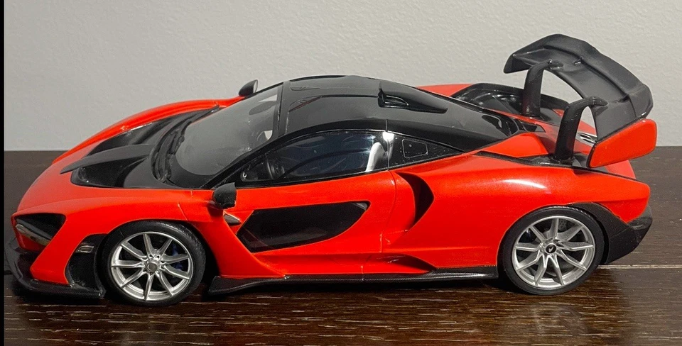 Modelo de coche Kyosho McLaren Senna escala 1:18 diecast resina naranja Foto 4 de 4