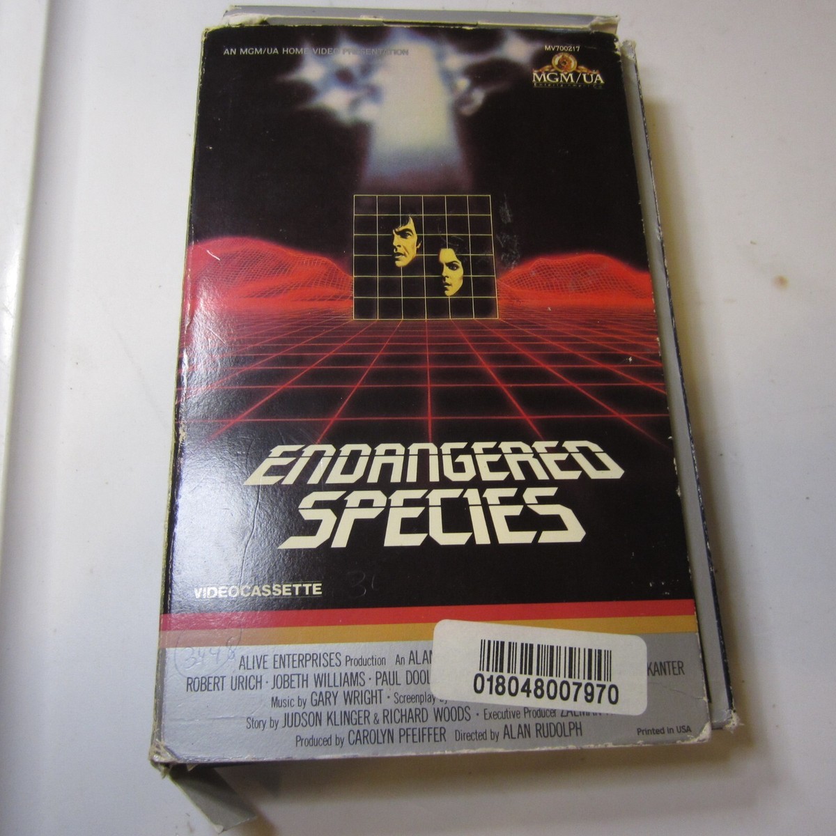 ENDANGERED SPECIES (1982) VHS Horror Thriller Rare MGM/UA