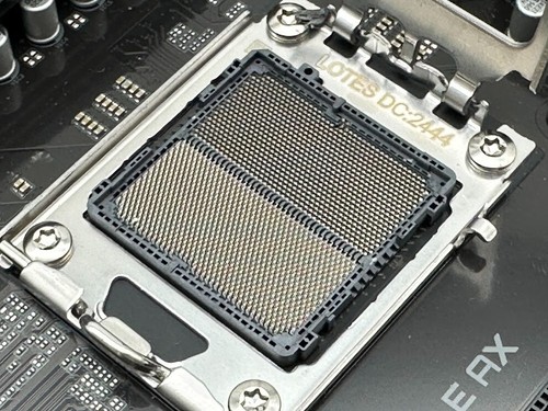 GIGABYTE B650 EAGLE AX AM5 AMD B650 ATX DDR5 Wi-Fi 6E Motherboard READ/FOR PARTS - Bild 7 von 9