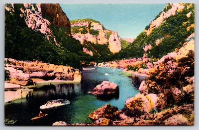Descente de l'Ardeche River Canoe Vintage Postcard France