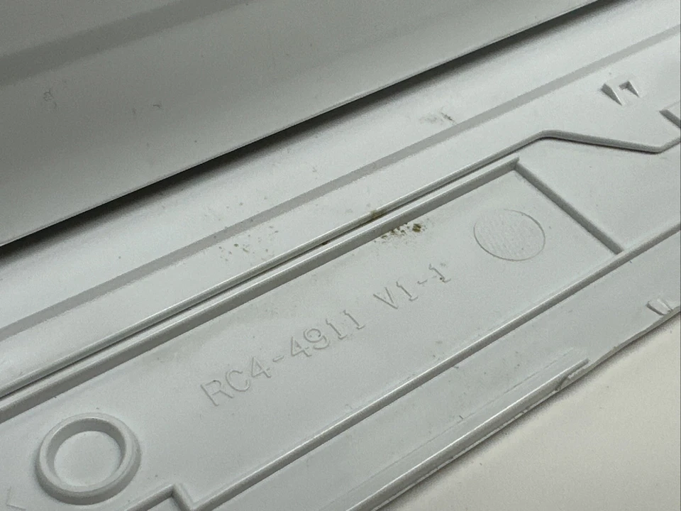 HP Front Door Multipurpose Tray 1 Assembly M452NW M452DN M452DW M477FNW M477FDN - Image 4 of 4