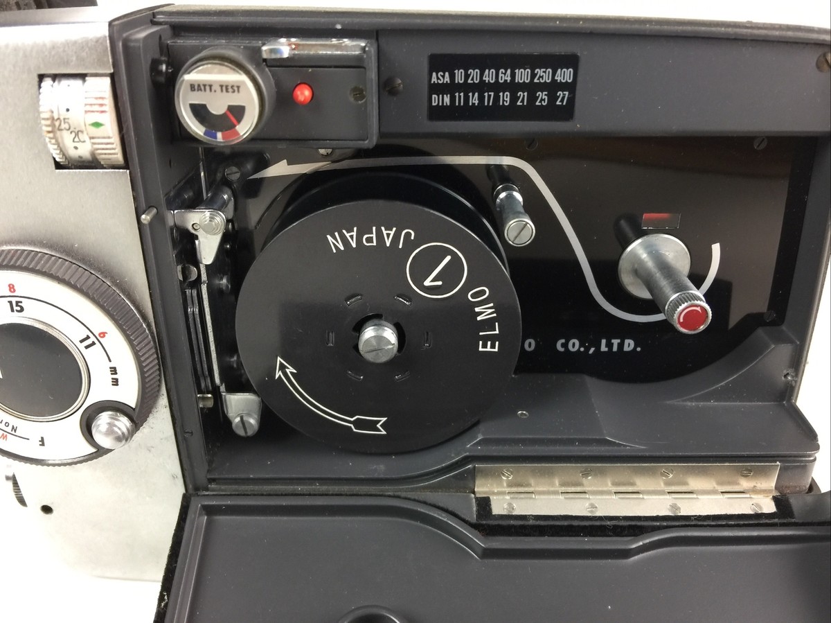 Vintage Elmo Zoom 8-CZ 8mm film camera with zoom grip and bag | eBay