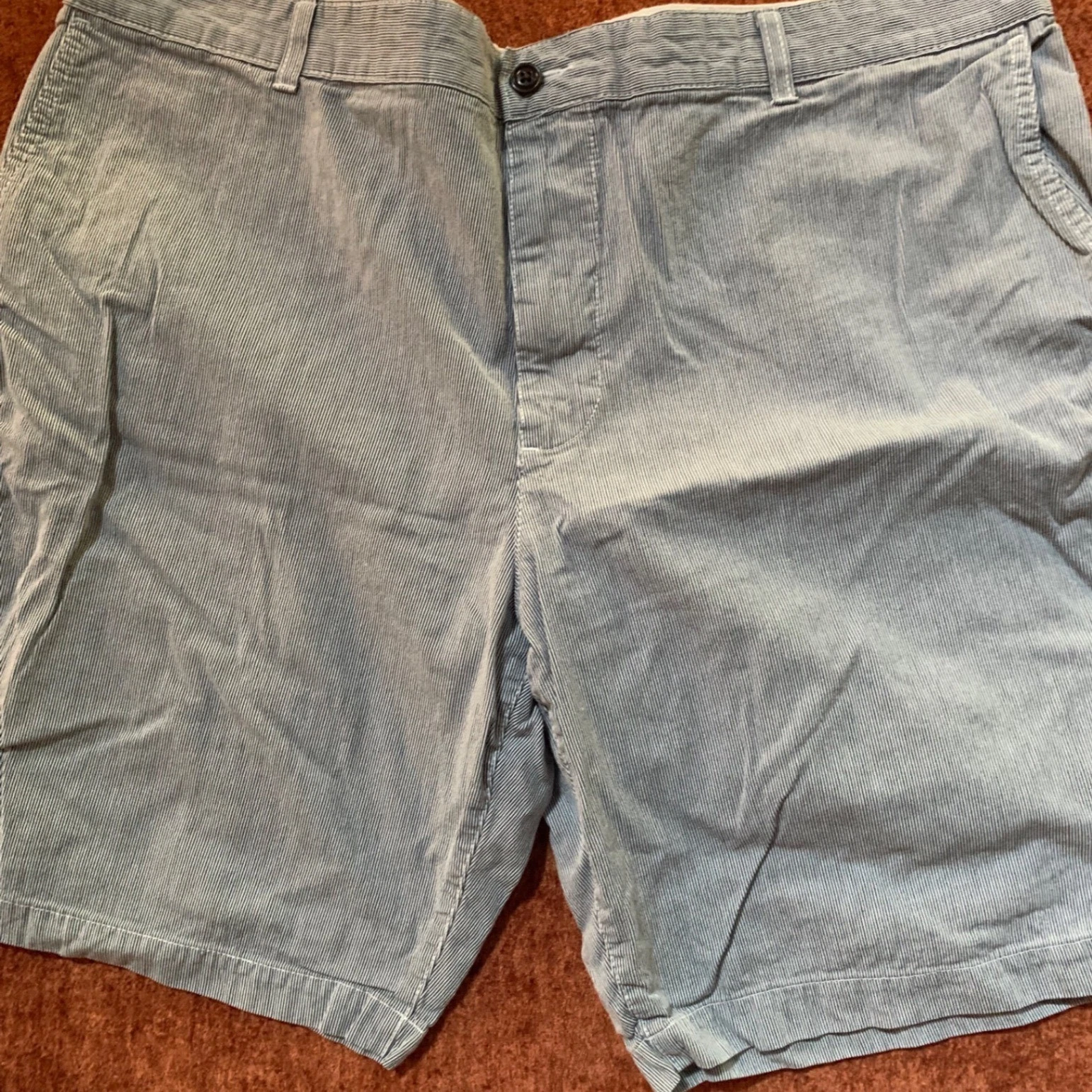 Dockers Mens Blue White Pinstripe Shorts Flat Front Casual Summer Preppy 42