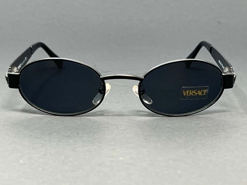 Vintage Gianni Versace X35-028 Black Metal Oval Unisex Sunglasses Authentic - Image 2 of 4