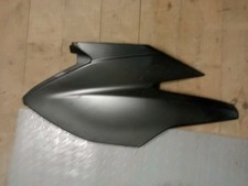 Suzuki Burgman 400 AN400 2017-20 carena Fiancata anteriore Destra Graffiata 