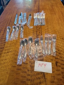 Wallace Golden Corsica Stainless Steel Flatware - 18/10 Gold Accent, China, Choose Your Piece (E21VG)