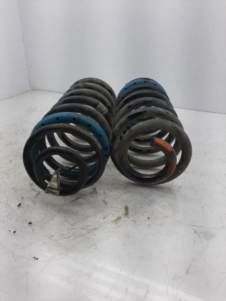 Par trasero de resorte helicoidal/aire 5,3 L para Chevrolet Tahoe 23154237 2019 Foto 4 de 4