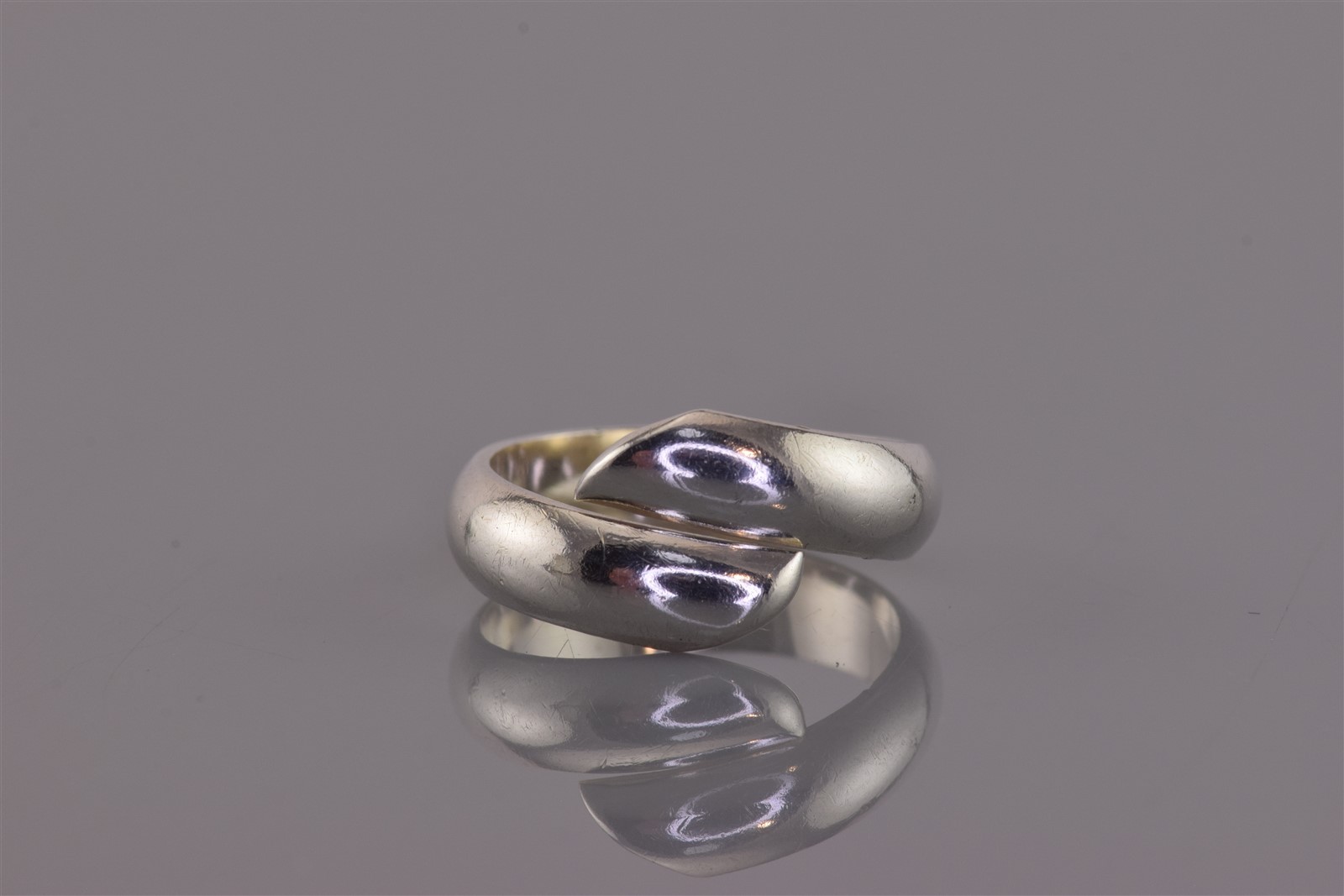 Sterling Silver Rounded Frame Solid Wrap Around B… - image 1