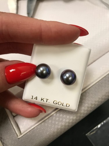 14K Yellow Gold 10mm Classic Purple Pearl Stud Earrings - Picture 4 of 4