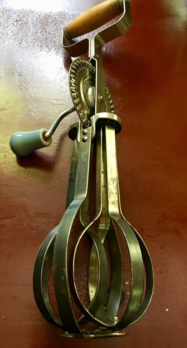 Vintage Blue Whirl Egg Beater Patent 1916 and 1921 Ceramic Blue