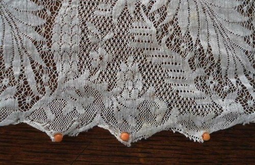 Vintage Valenciennes Lace Bertha Collar Shawl Flounce Set Beaded Crafts Trim - Picture 7 of 12