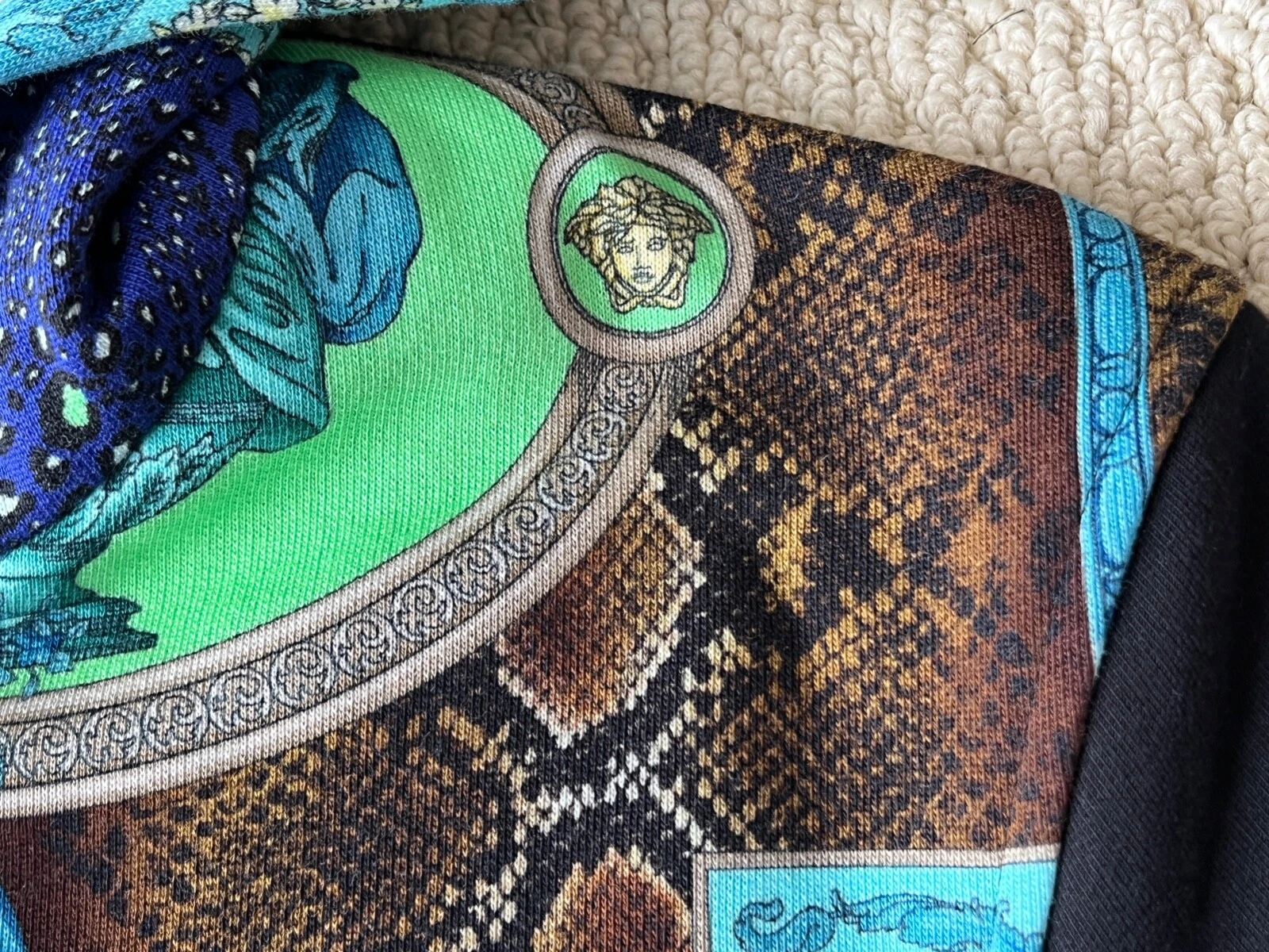 Giacca con cappuccio e zip nera logo Versace Barocco Barocco Snake Medusa nuova con etichette taglia S $1475