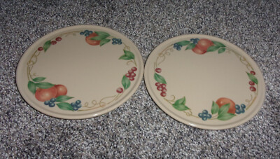 4 Corelle Coordinates Abundance 6 3/8'' Melamine Footed Trivets & Sq Tile Trivets