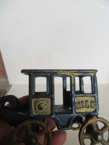 RARE Antique Kenton Blue Cast Iron Horse Drawn Milk Wagon Toy (5") - Picture 12 of 24