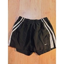 Nike Youth Black Shorts Size Medium 10/12