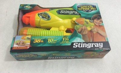 #ad Buzz Bee Toys Water Warriors Stingray Air Pressure Water Balster Ages 4 $24.99