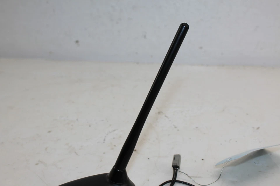Antena de techo Nissan Juke Shark Fin 2013-2017 OEM Foto 2 de 4